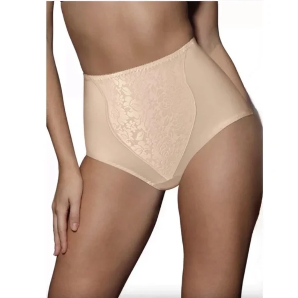 Bali High-Waisted Lace Shapewear Briefs in Nude Light Control Shaping 8372 M